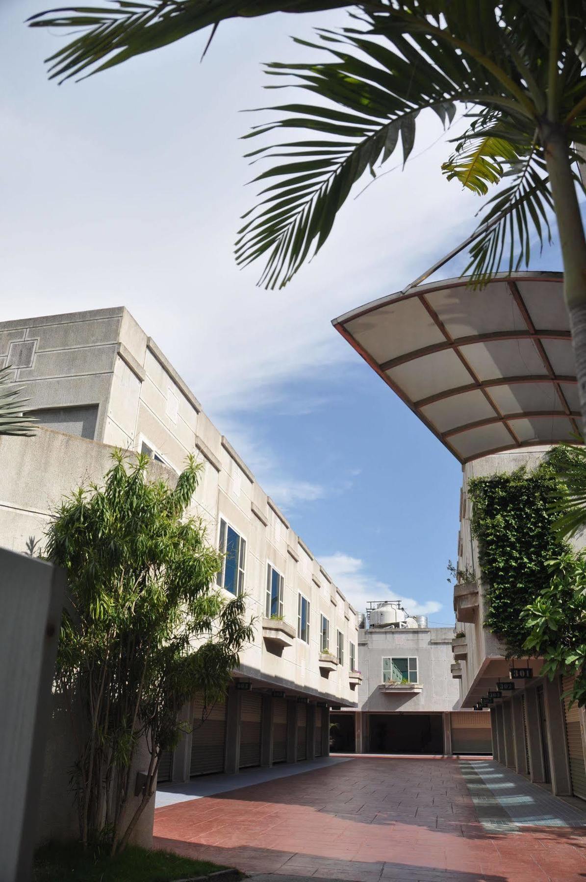 צ'יאיי סיטי Beverly Garden Motel מראה חיצוני תמונה